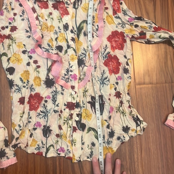 Fun Floral Print Fringe top - Picture 9 of 11